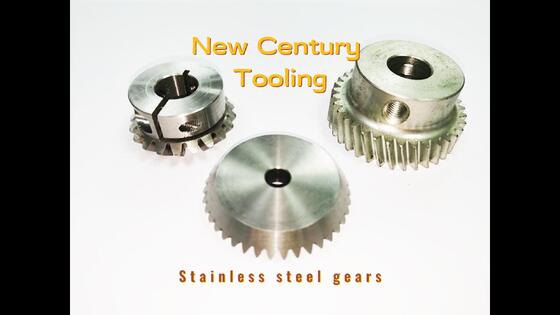 CNC Machined 20CrMnTi Alloy Steel Transmission Gear Shaft with HRC 58-62 Hardness and +/-0.005mm Tolerance